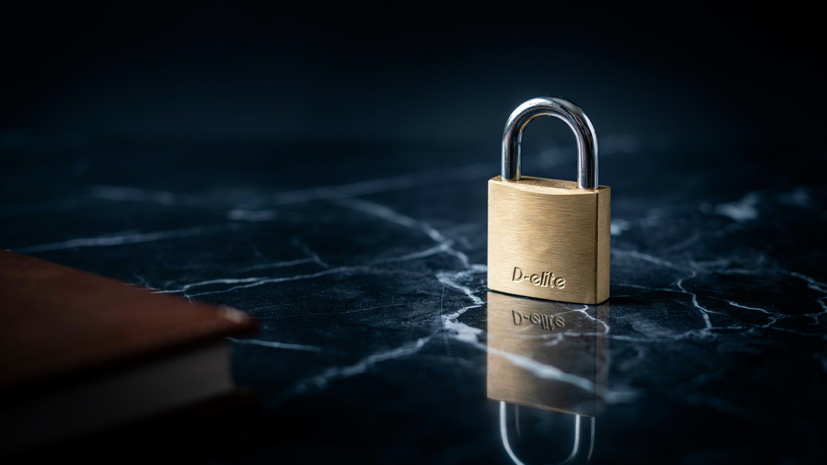 ISO 27001 & SOC 2 Type II Certification for B2B SaaS Enterprise